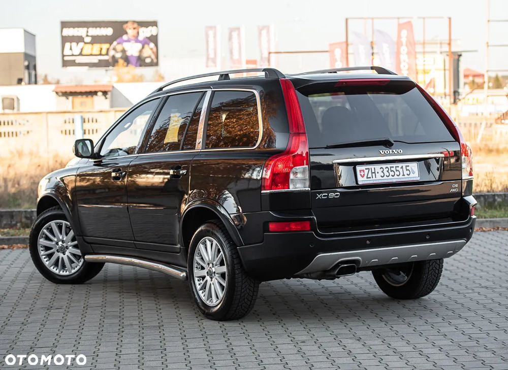 Volvo XC 90 D5 Executive - 9