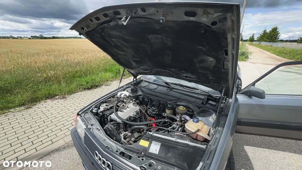 Audi 100 - 25