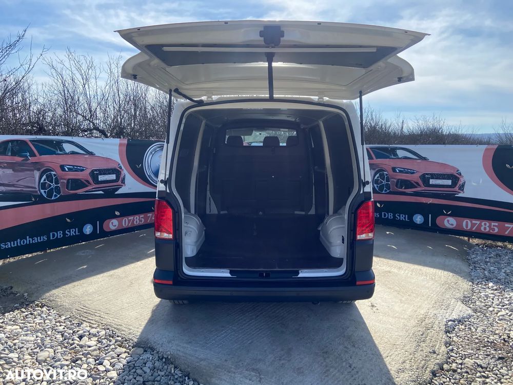 Volkswagen Transporter T6.1 - 17
