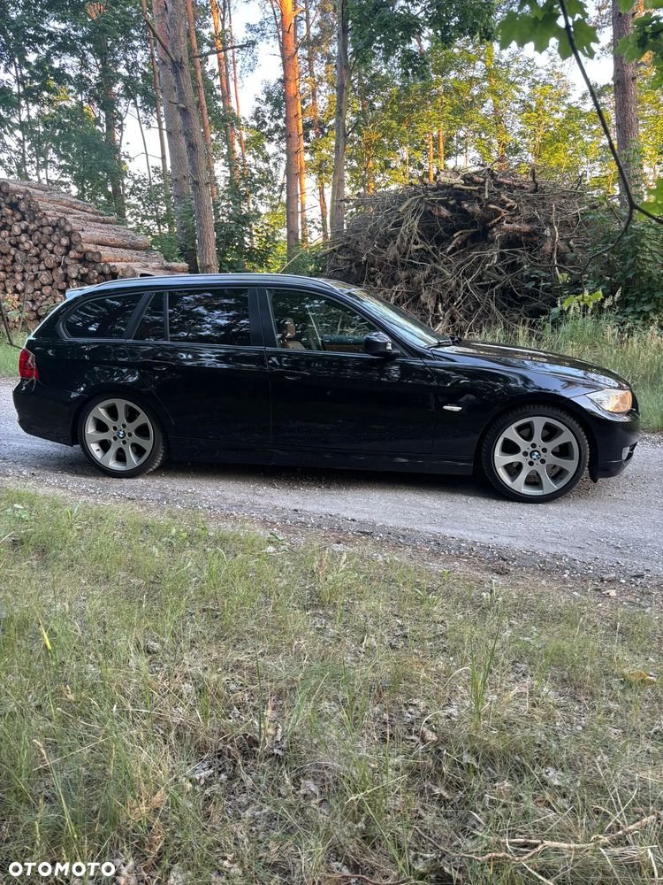 BMW Seria 3 320d Efficient Dynamics - 8