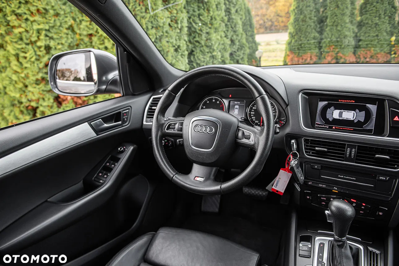 Audi Q5 3.2 FSI Quattro S tronic - 29