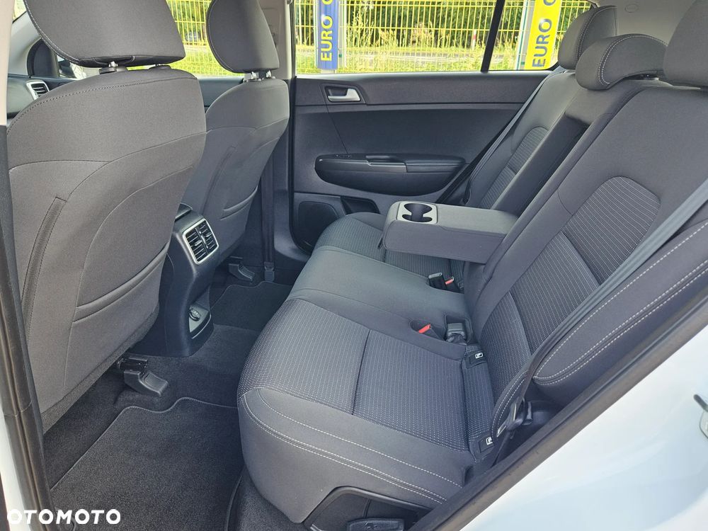 Kia Sportage 1.6 GDI Business Line 2WD - 6
