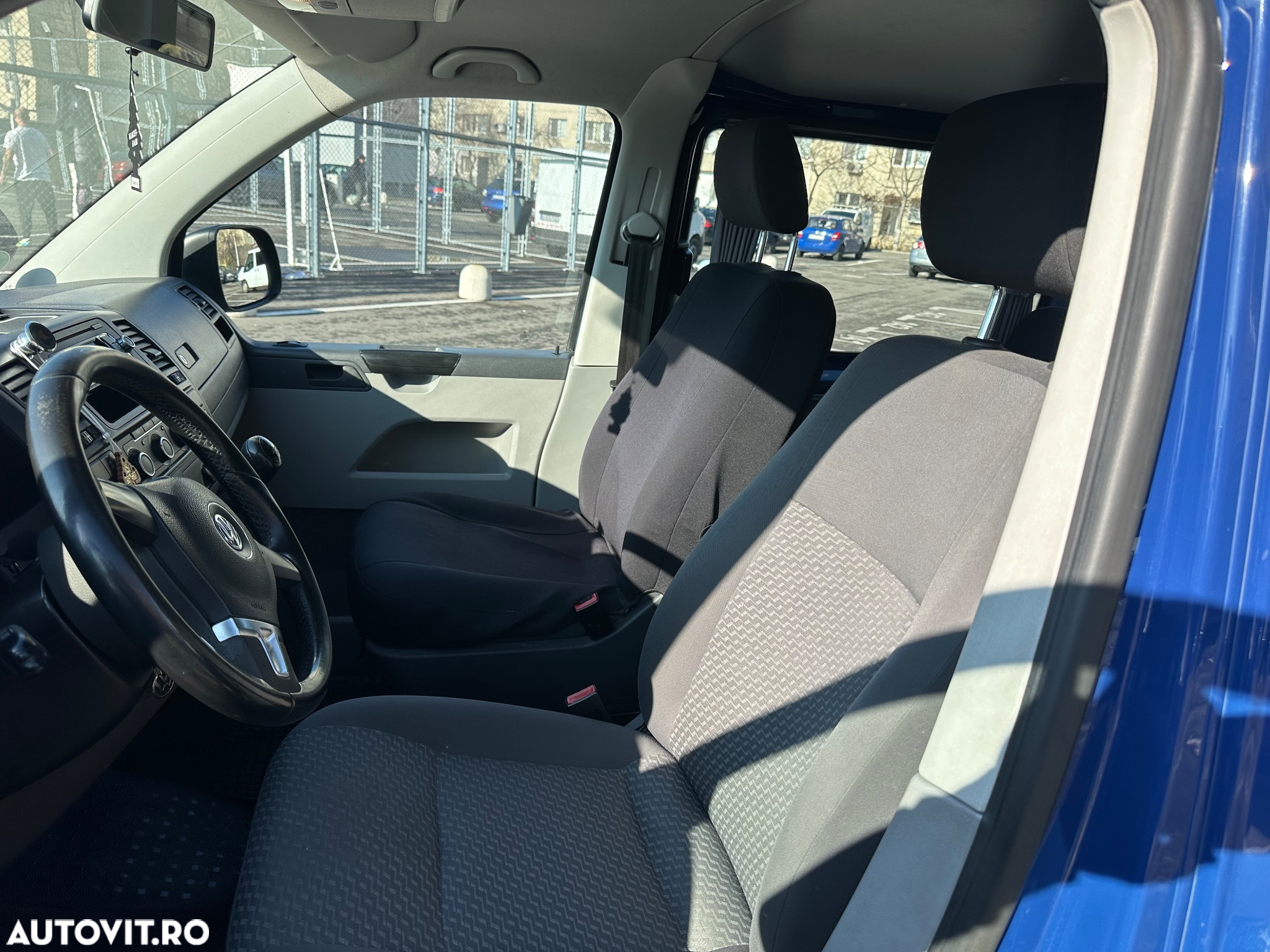 Volkswagen Transporter T5 7FD131/WF2/ZP1/1T3 BMT - 8