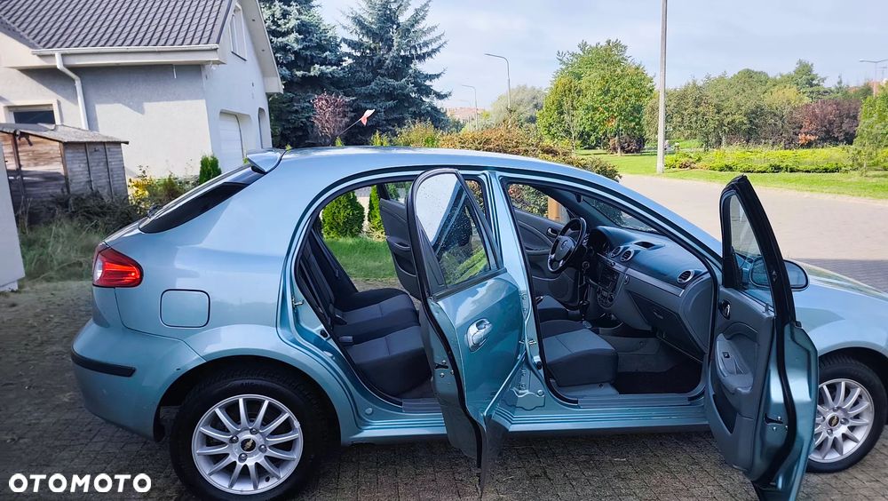 Chevrolet Lacetti 1.8 Platinum - 22