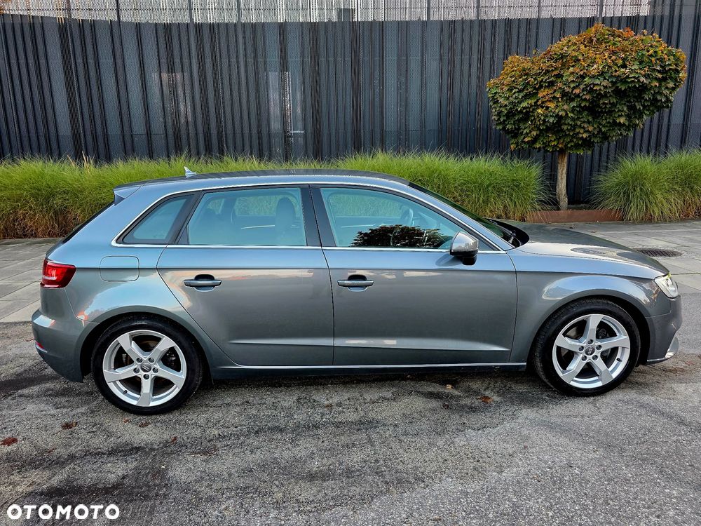 Audi A3 Sportback 1.4 TFSI CoD Sport - 22