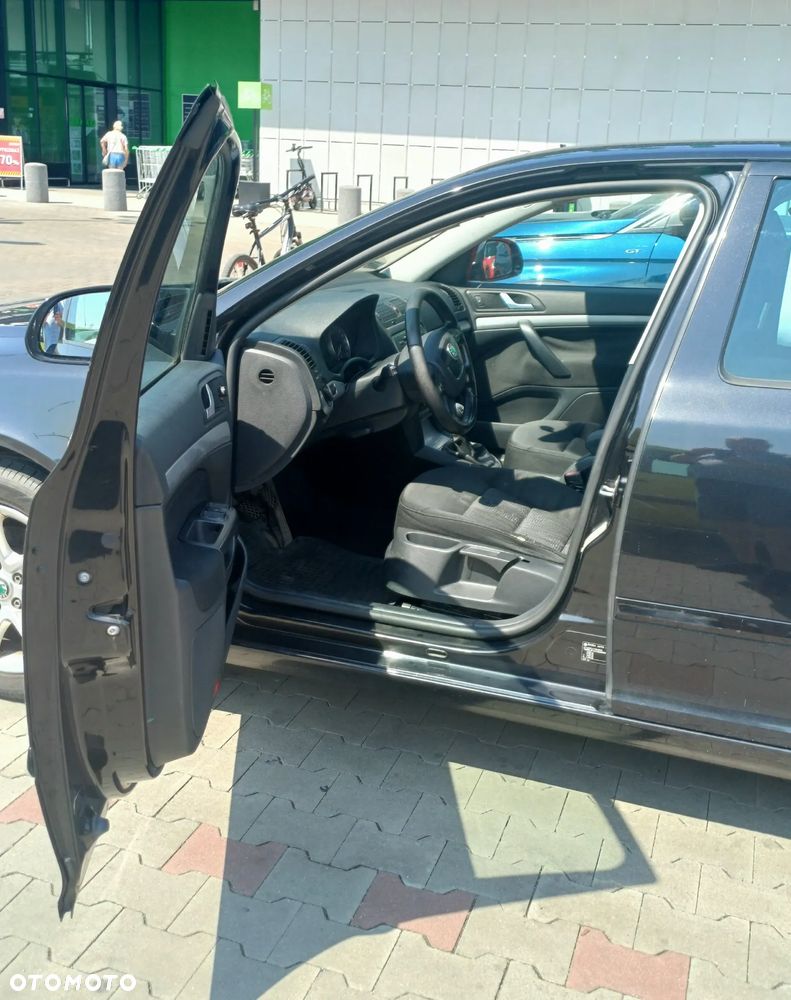 Skoda Octavia 1.4 TSI Elegance - 8