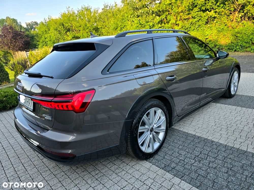 Audi A6 Allroad - 34
