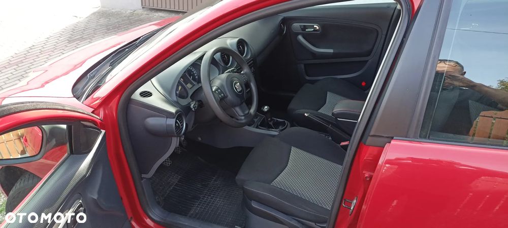 Seat Ibiza 1.2 12V Reference - 11