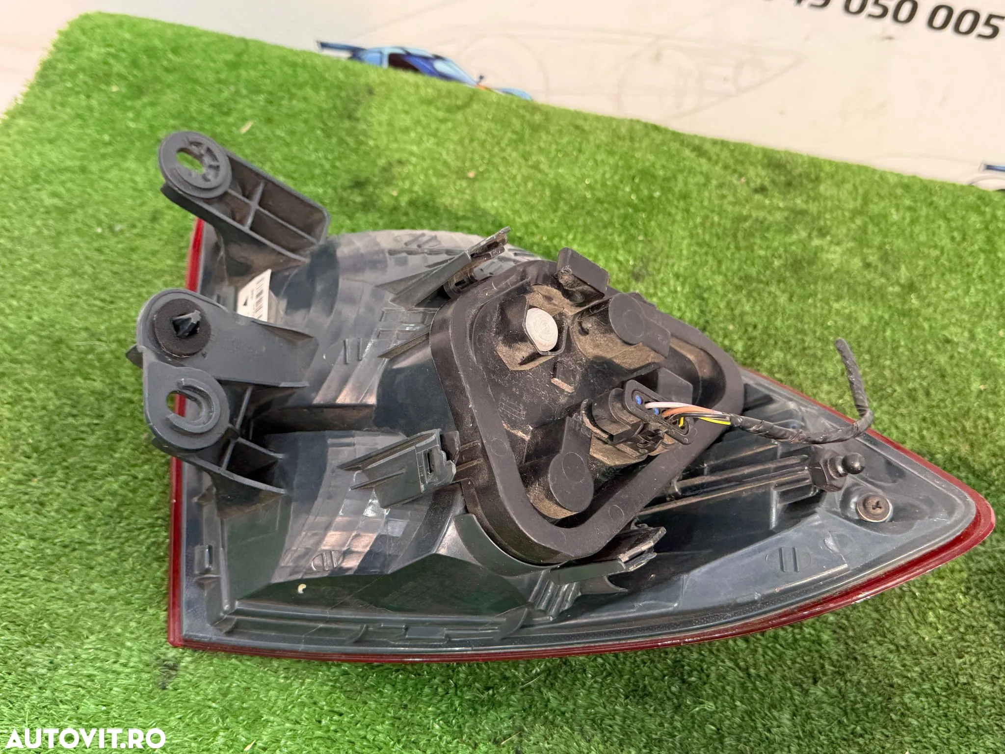 STOP TRIPLA ARIPA SPATE DREAPTA BMW 320D F30 F31 SERIA 3 2.0 DIESEL 2012 COD OEM 6321742972818361112 2011-2019 - 6