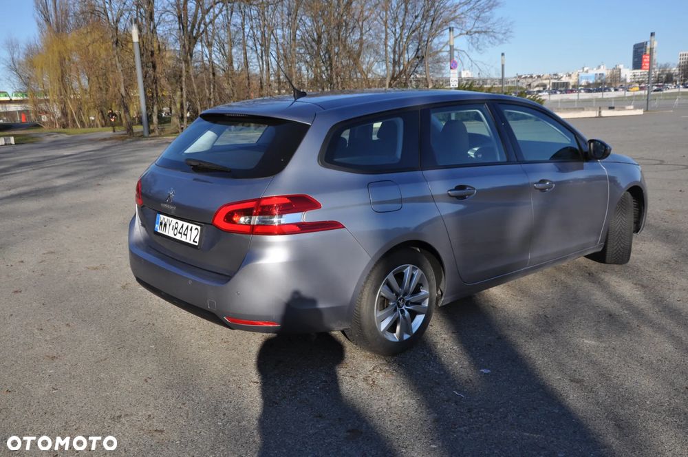 Peugeot 308 - 3