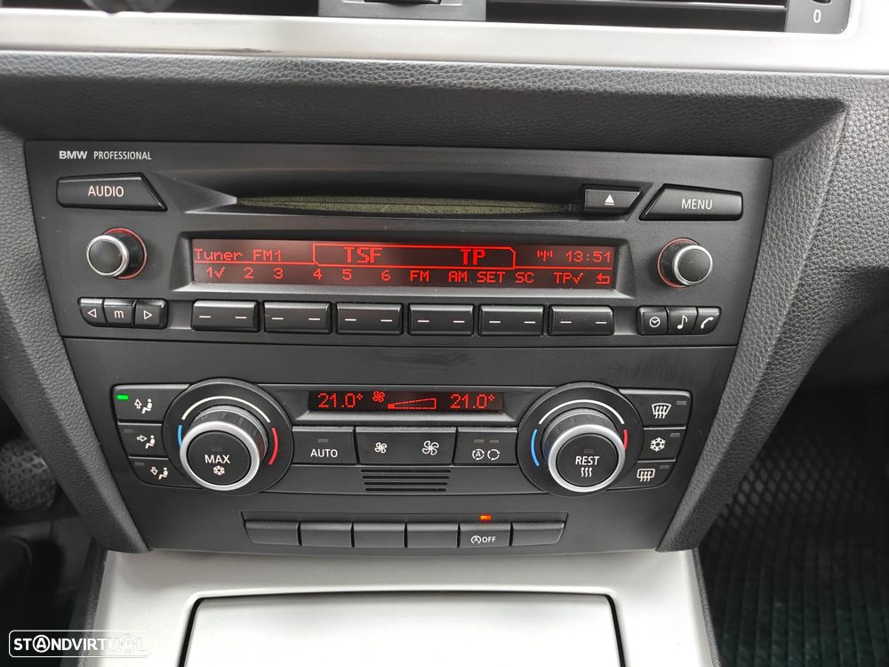 BMW 320 d Touring - 27