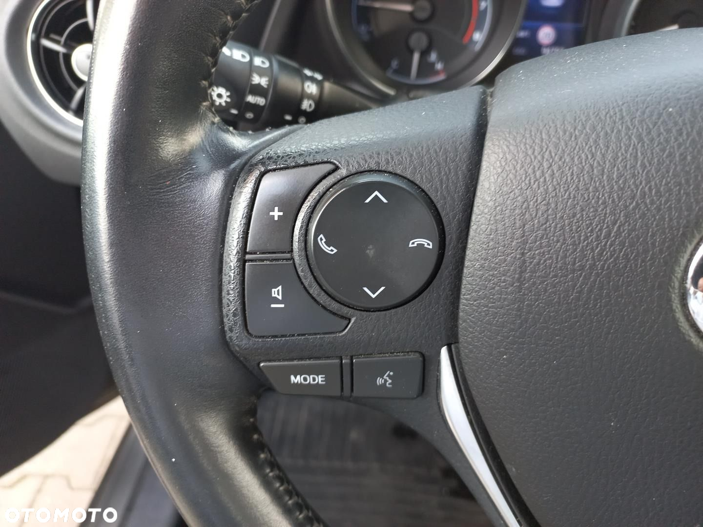 Toyota Auris - 20