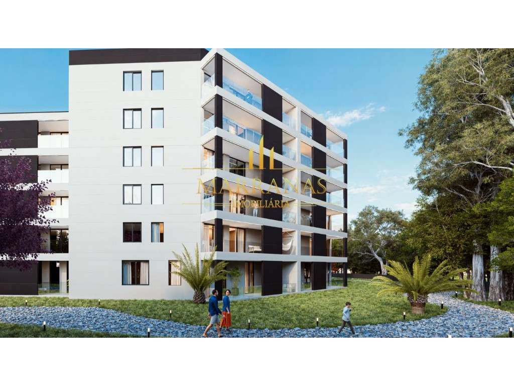 Apartamento T1 c/ varanda