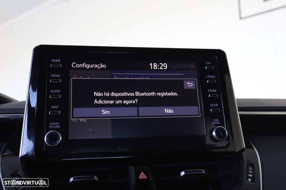 Toyota Corolla 1.8 Hybrid Comfort - 36