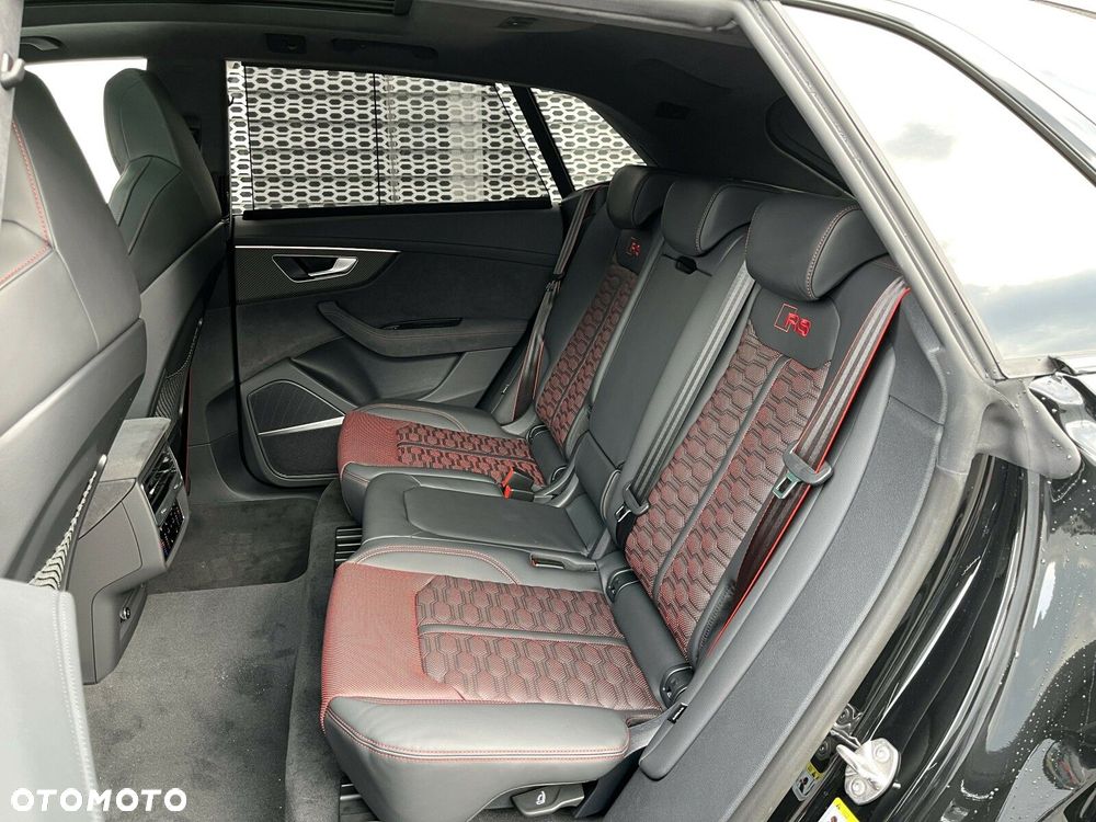 Audi RS Q8 - 33