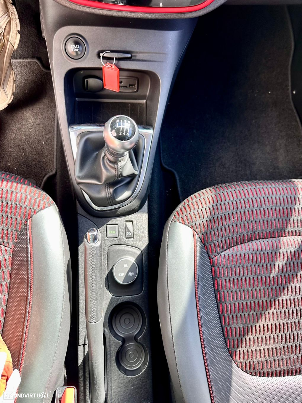 Renault Captur 1.2 TCe Exclusive XMOD - 28