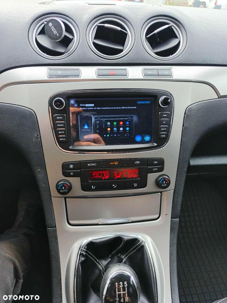 Ford Galaxy - 6