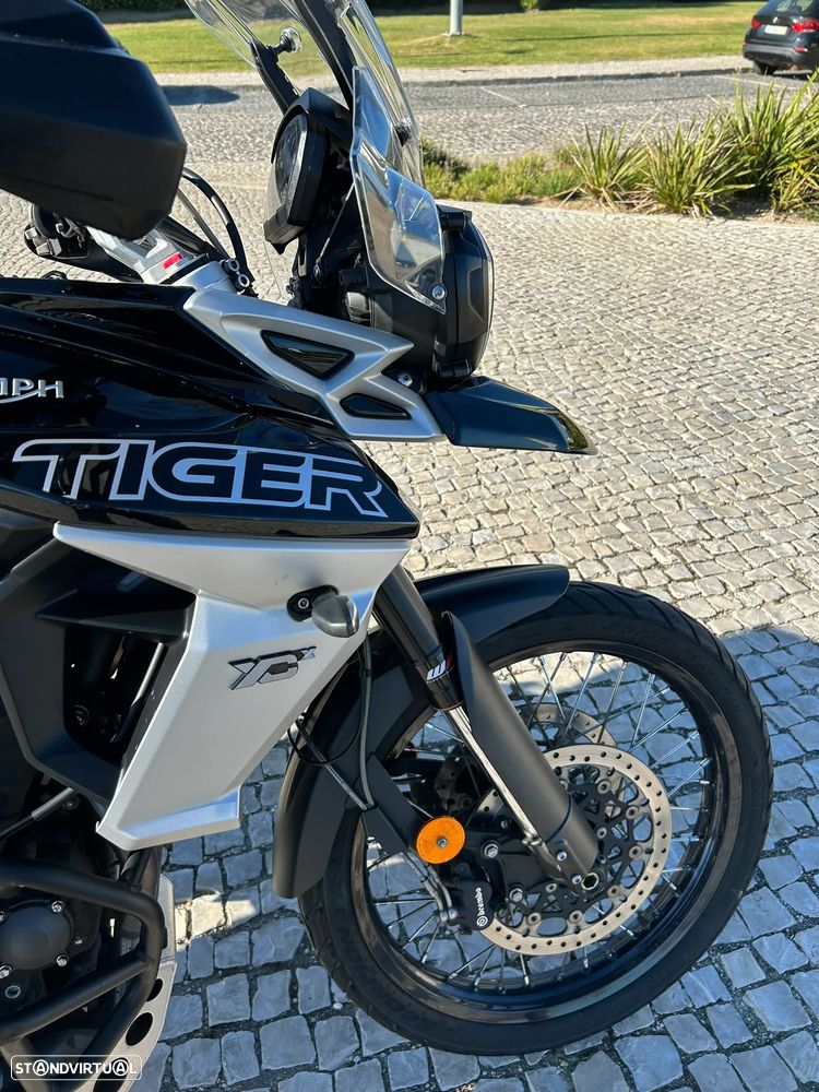 Triumph Tiger XCX - 3