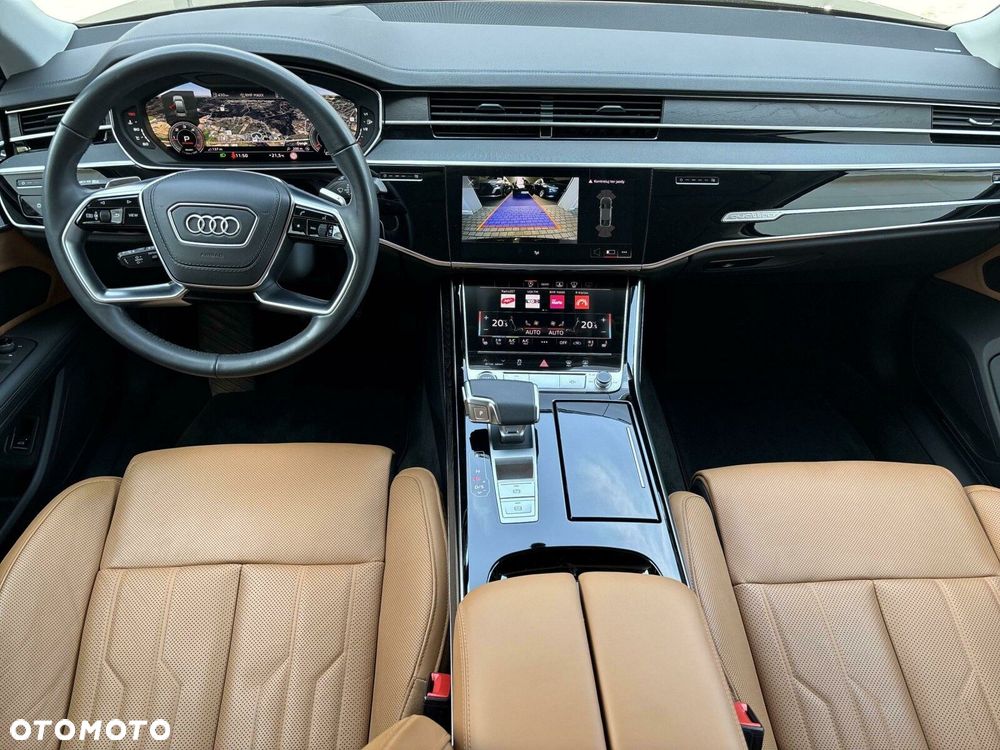 Audi A8 - 10