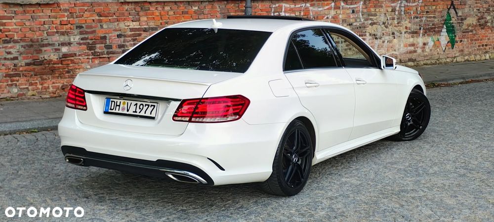 Mercedes-Benz Klasa E 350 4Matic BlueEFFICIENCY 7G-TRONIC Avantgarde - 4
