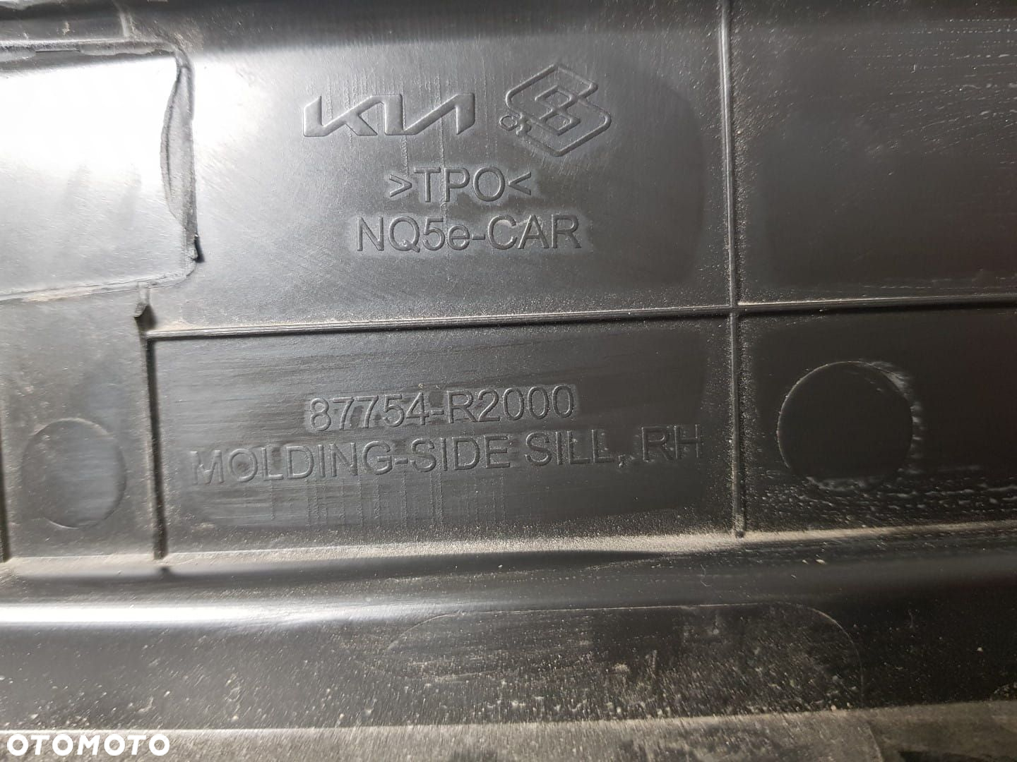 LISTWA NAKŁADKA PROGOWA PRAWA KIA SPORTAGE V 5 21-24 87754-R2000 87754R2000 - 3