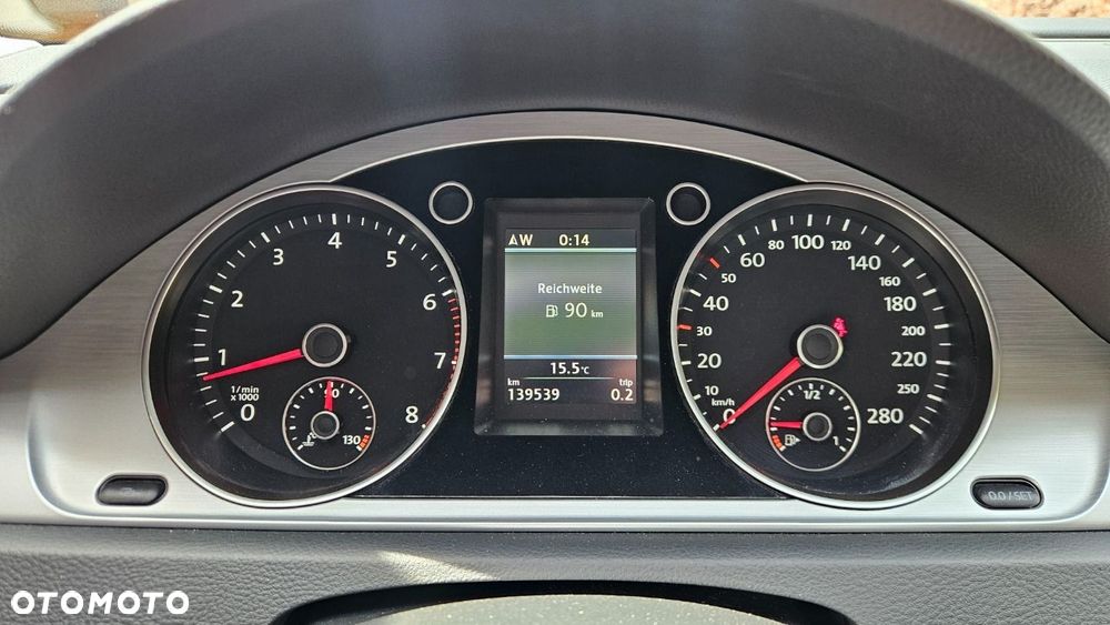 Volkswagen Passat CC - 28