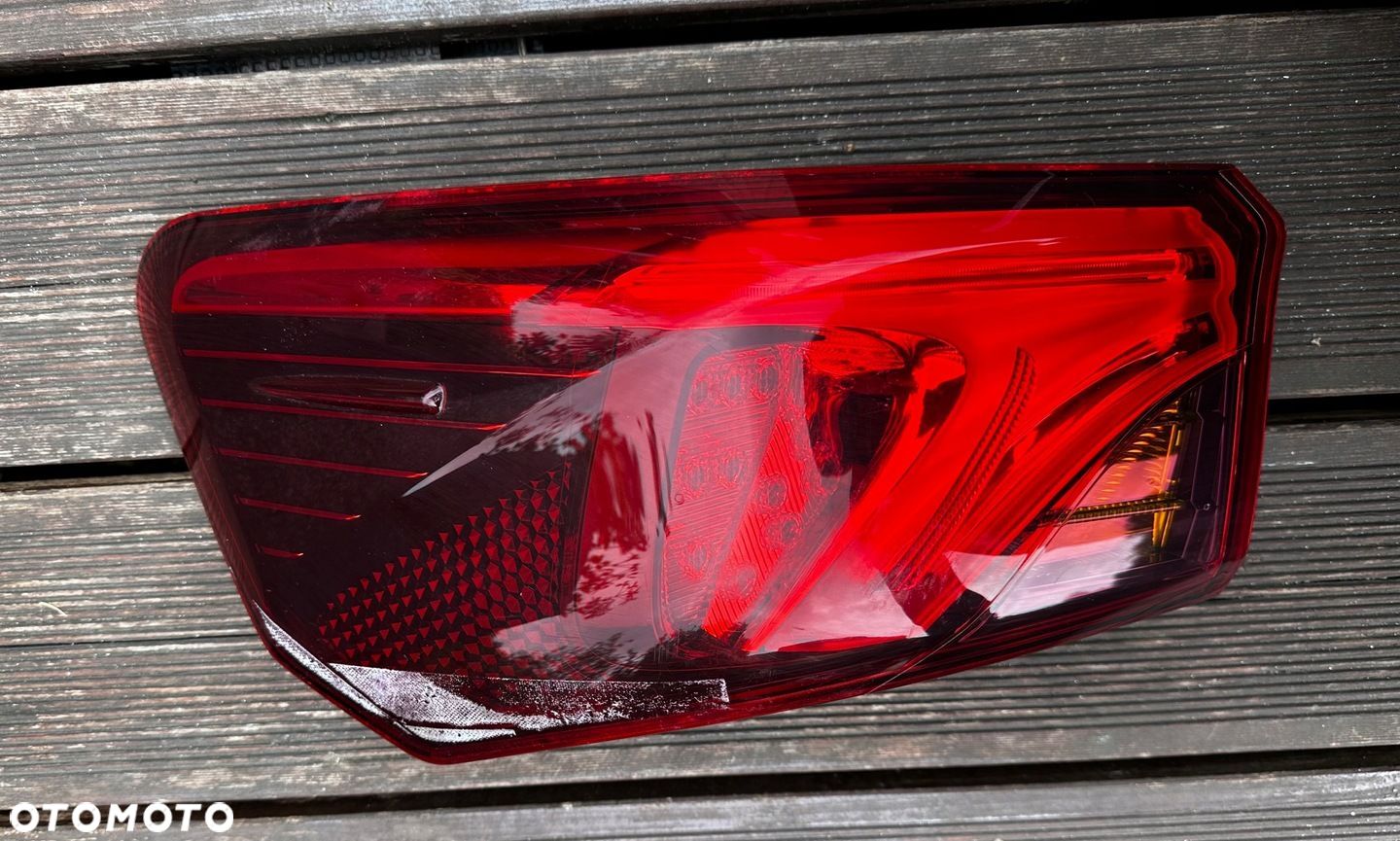 Lampa LED Prawy Tył Toyota Avensis T29 81550-05310 - 1