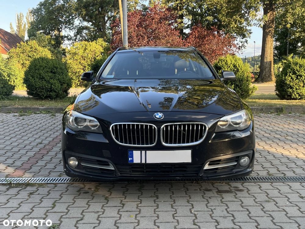 BMW Seria 5 525d Luxury Line - 7