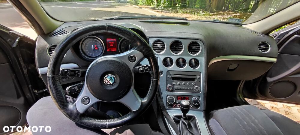 Alfa Romeo 159 1.9 JTDM 16V DPF Distinctive - 27