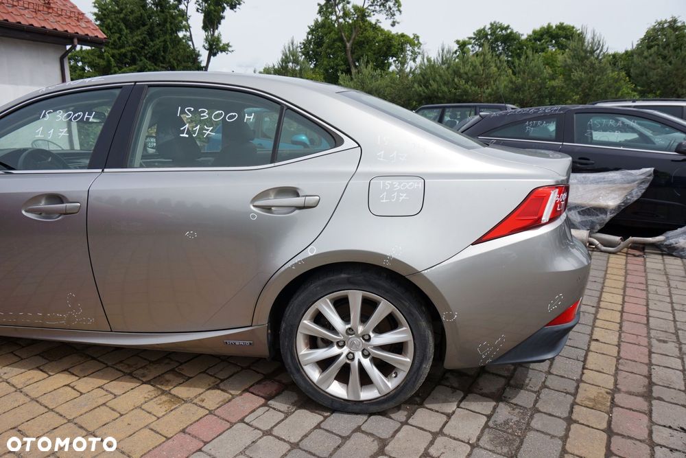 ĆWIARTKA BŁOTNIK TYLNY LEWY IS 1J7 III E3 61612-53060 LEXUS 2013-2017 - 2