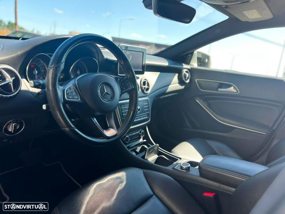 Mercedes-Benz CLA 200 d Aut. - 4