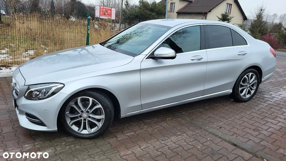 Mercedes-Benz Klasa C 180 (BlueEFFICIENCY) Avantgarde - 31