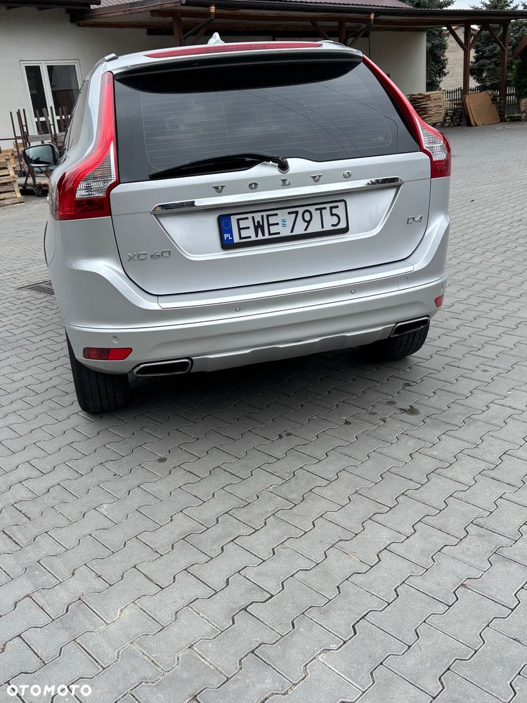 Volvo XC 60 D4 Drive-E Momentum - 6