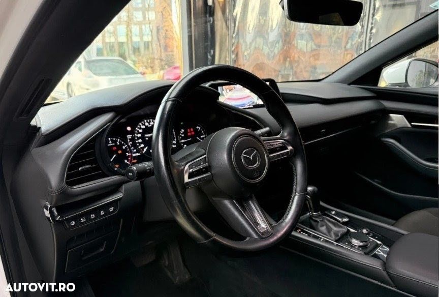 Mazda 3 G122 AT Plus - 8