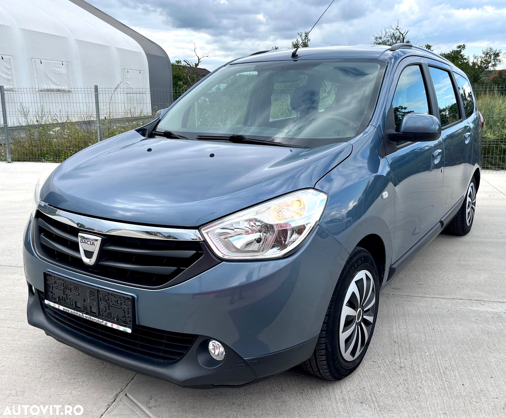 Dacia Lodgy TCe 115 Comfort - 1