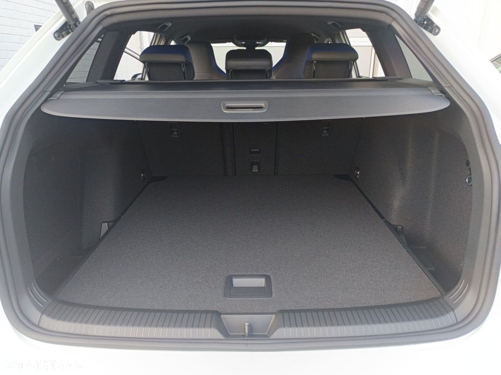 Volkswagen Golf Variant - 7