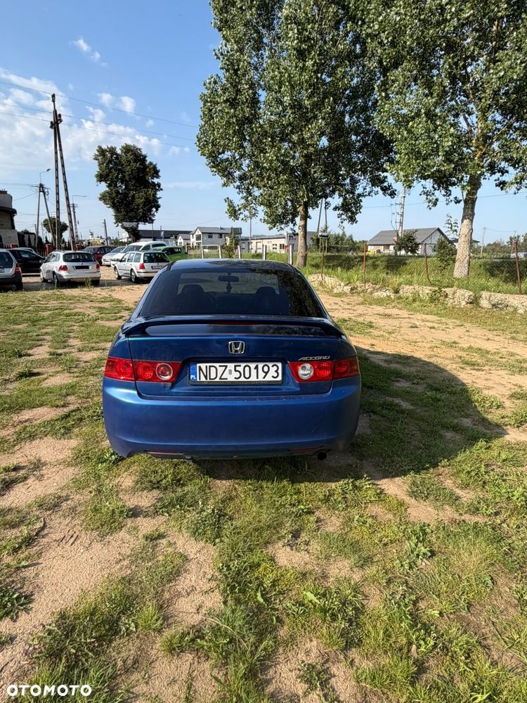 Honda Accord - 1