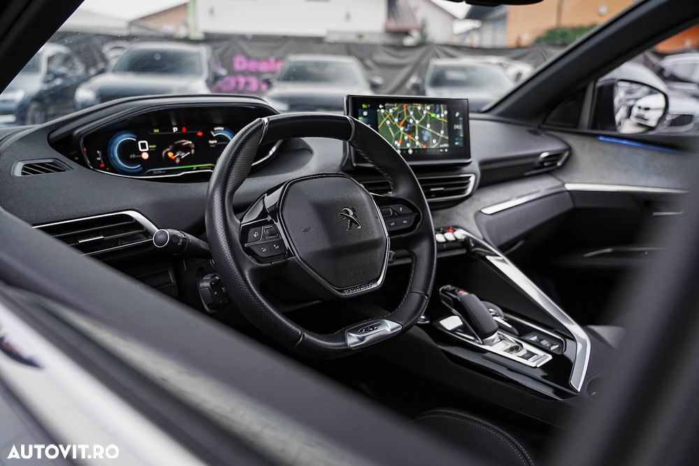 Peugeot 3008 Hybrid 225 e-EAT8 GT Pack - 26