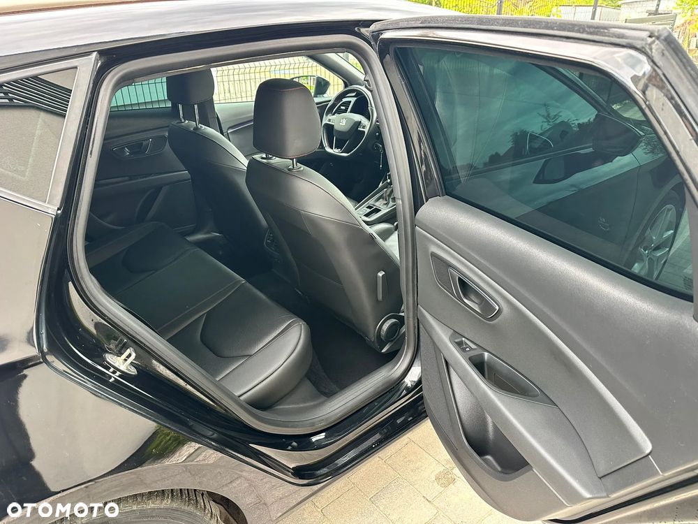 Seat Leon 1.8 TSI FR Black S&S - 10
