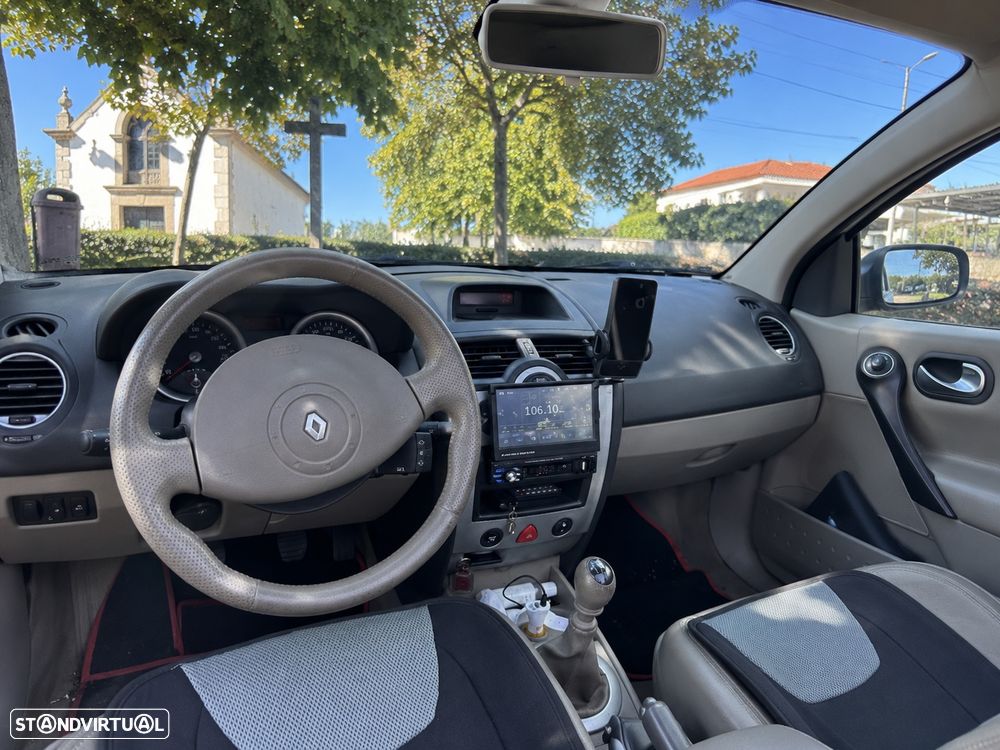 Renault Mégane CC 1.9 dCi Dynamique - 6