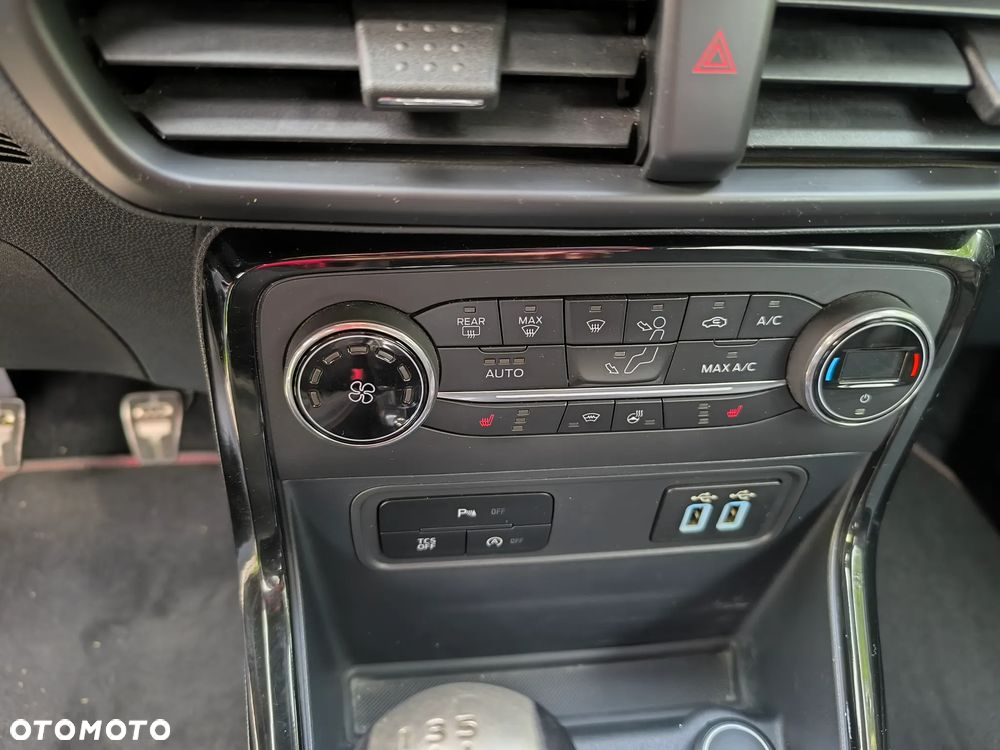 Ford EcoSport 1.0 EcoBoost ACTIVE - 19