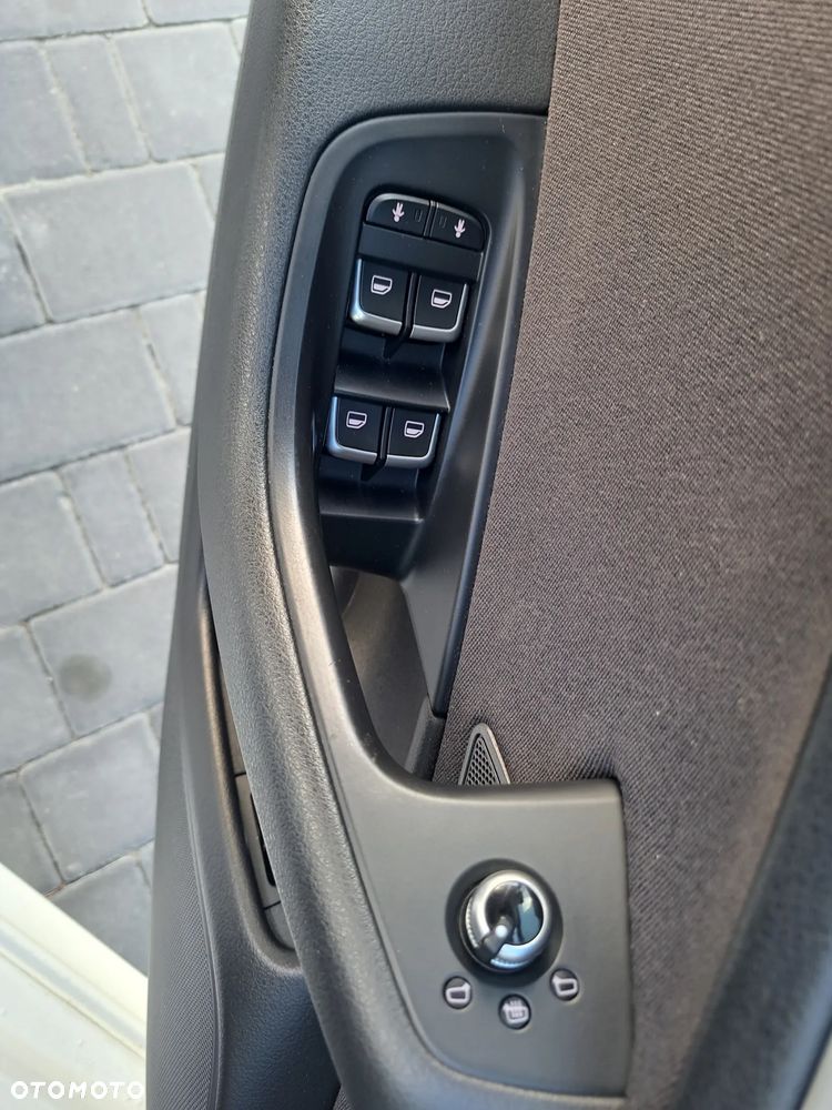 Audi A6 Avant 2.0 TDI Quattro S tronic - 23
