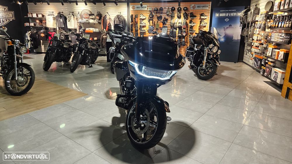 Harley-Davidson Road Glide - 7