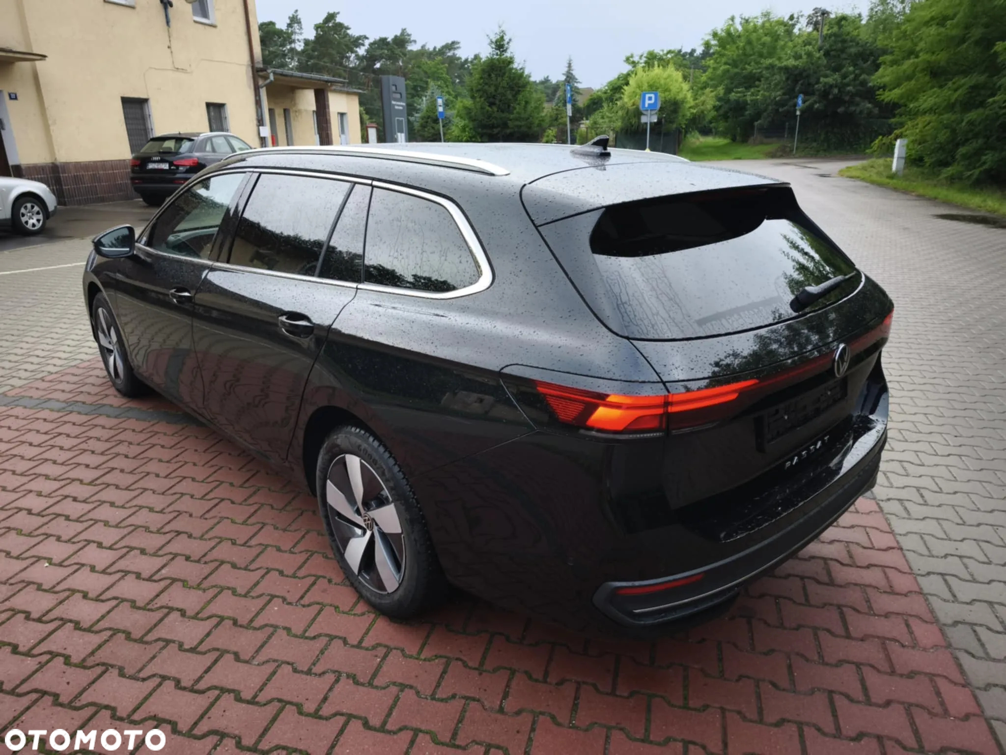 Volkswagen Passat 2.0 TDI SCR Business DSG - 9