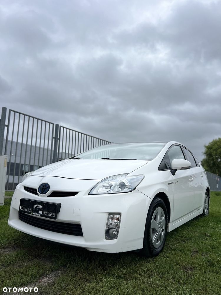 Toyota Prius 1.5 VVT-i Prestige - 3