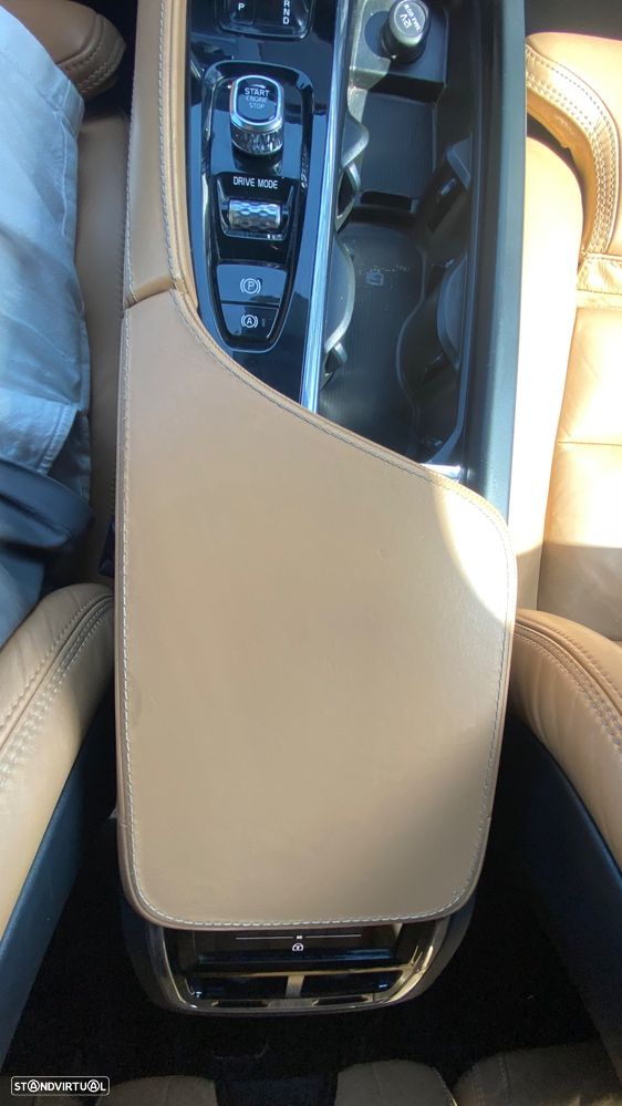 Volvo XC 90 2.0 T8 PHEV Inscription AWD - 58