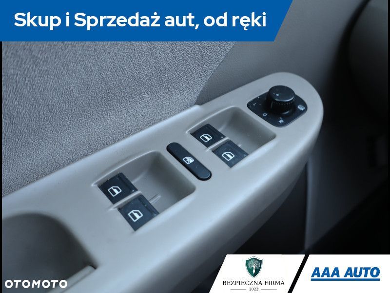 Volkswagen Passat - 14