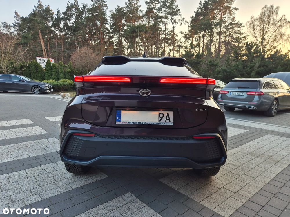 Toyota C-HR - 11
