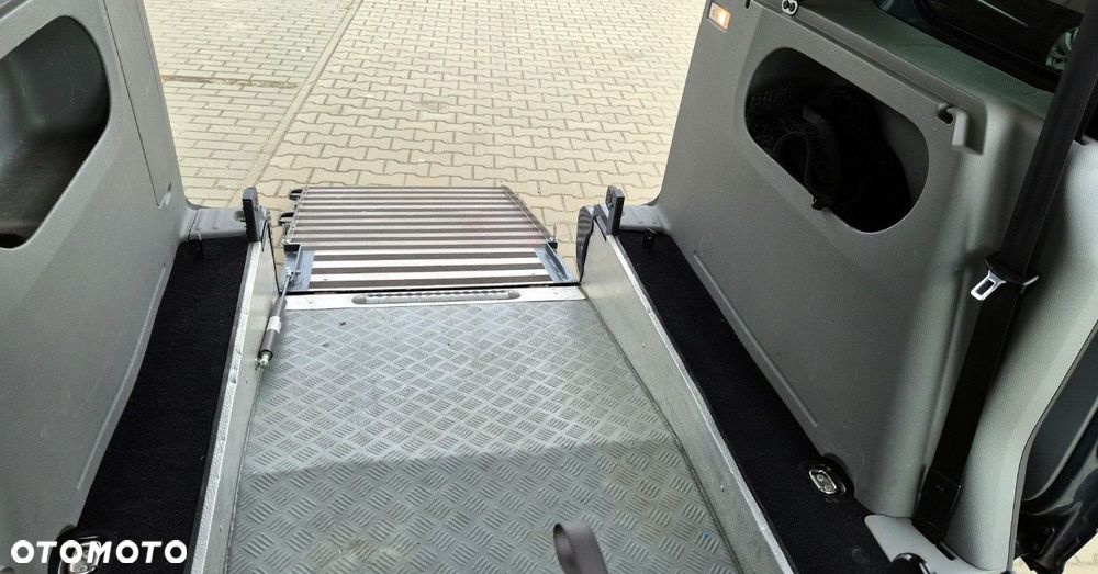 Volkswagen Caddy - 38