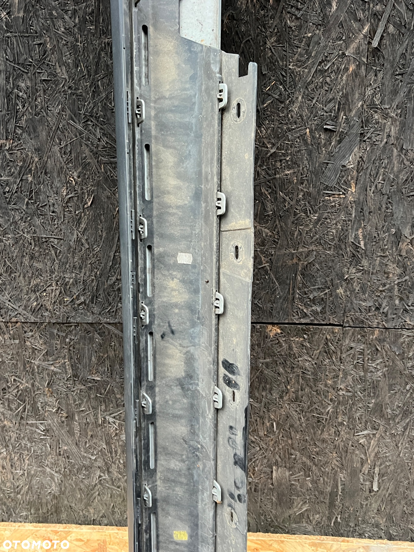 BMW X1 E84 X LINE  LISTWA PROGOWA NAKŁADKA PRAWA 2990600 - 6